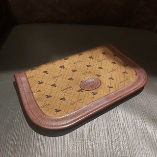 由 jongyih-vintage (刊登 ID 1308927879，圖片 1) 提交，位於 的 (類別：)，說明：。