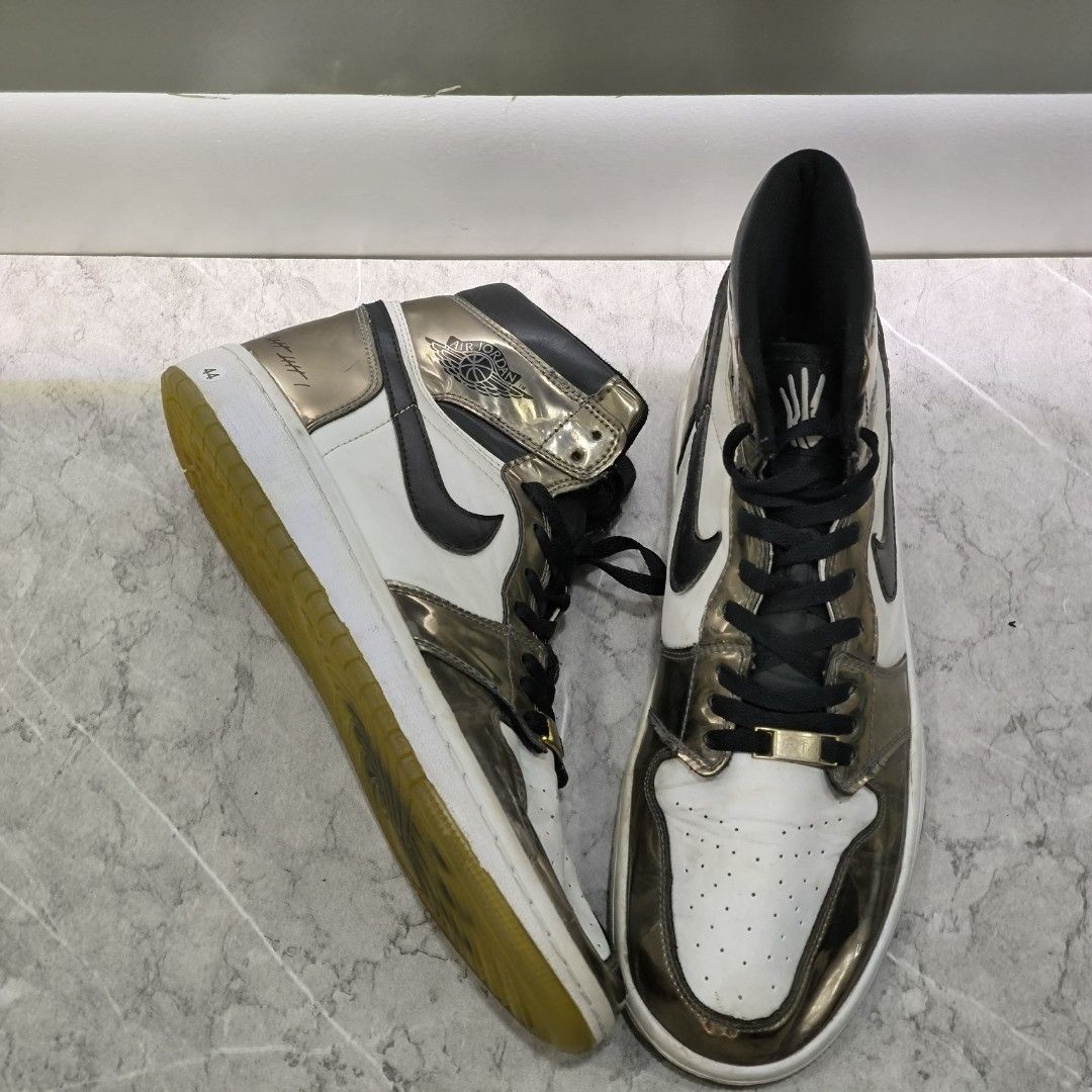 Aj 1 kawhi leonard top