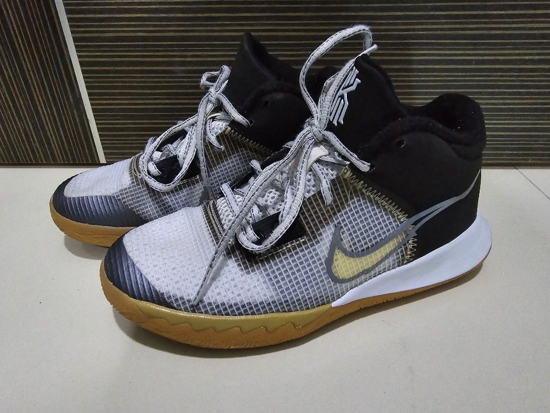 Kyrie flytrap black gum outlet
