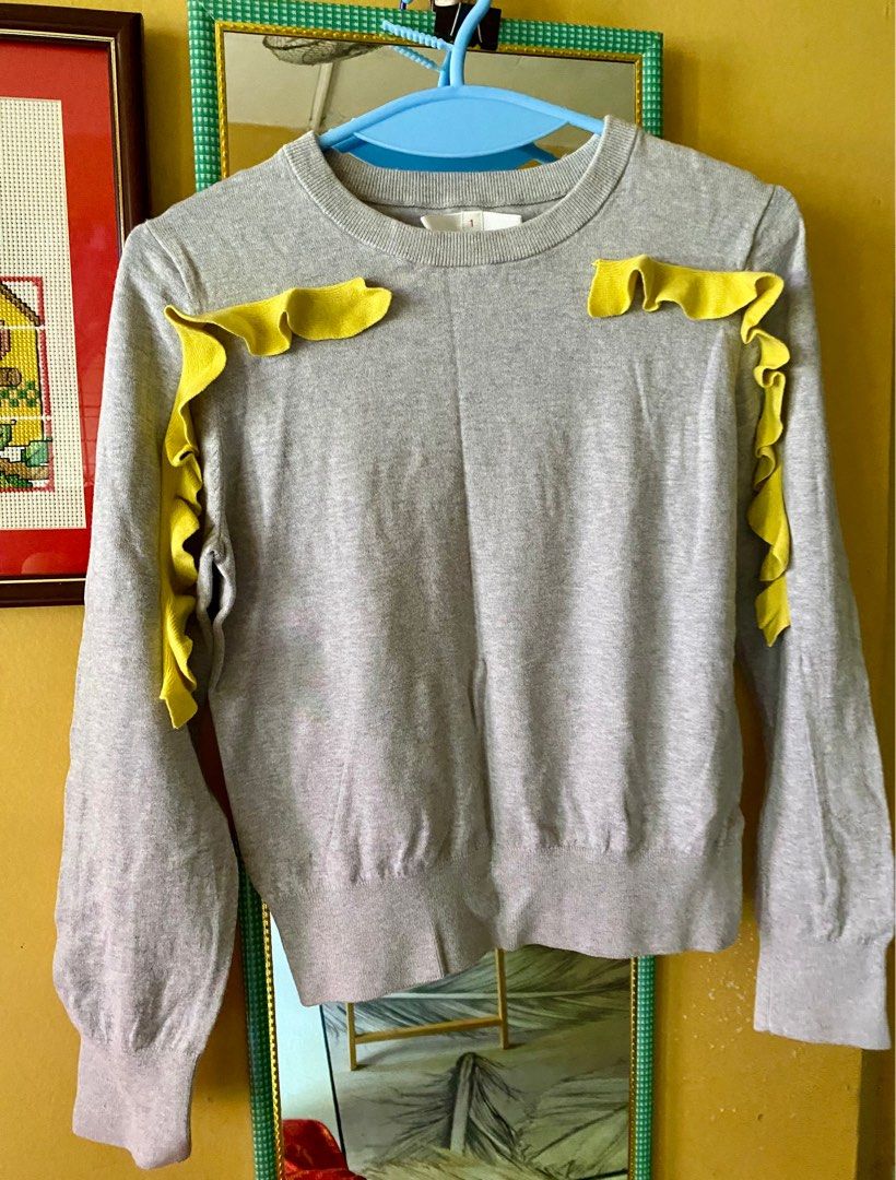 Peanut butter sweater deals