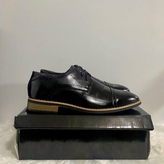 Preview Black Leather Shoes