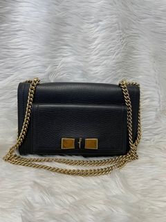 SALVATORE FERRAGAMO Black Ginevra Pebbled Leather Chain Shoulder Bag