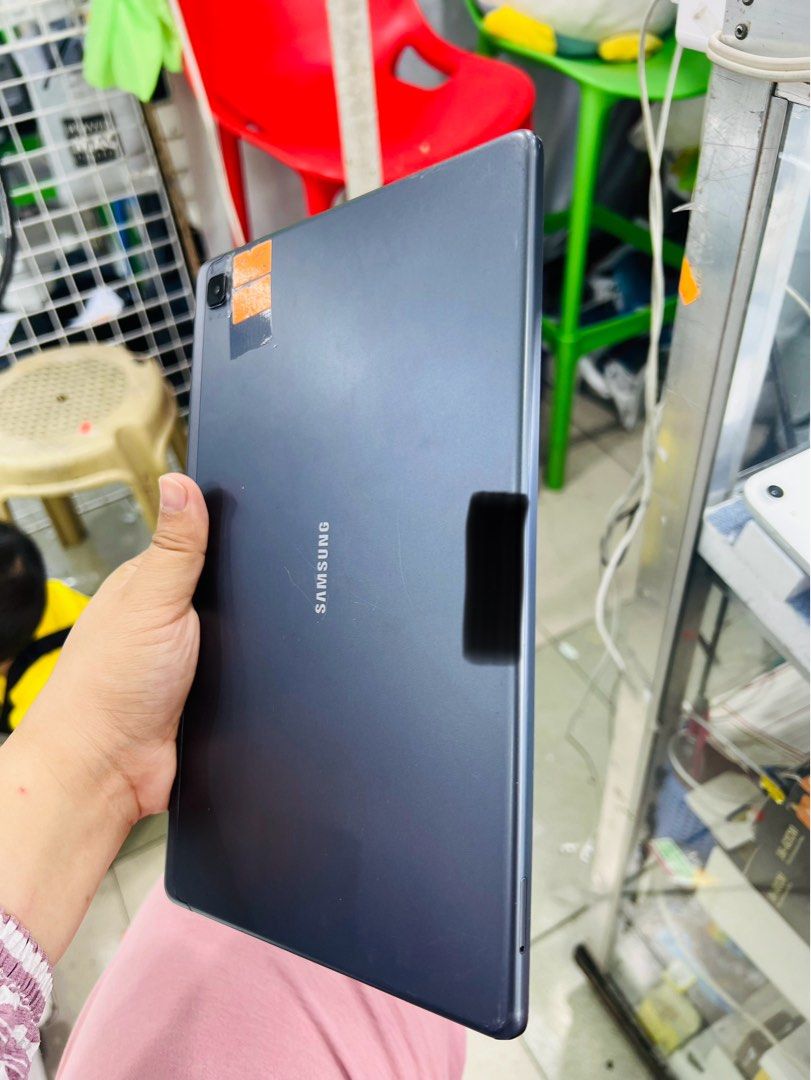 Samsung Tab A7 64gb LTE no issue 95% makinis (Category: Android) located in San Juan City. Submitted by javedsgadgetshop (Listing ID 1308926608, Image 2). Description: OPEN FOR INSTALLMENT VIA CREDIT CARD/GGIVES/SPAY/BILLEASE & SWAP/TRADE-IN! WE BUY AND SELL ( ANYKINDS OF UNIT BINIBILI PO NAMIN)! PTPA : Padelete po f bawal Read ❗️Onhand ‼️ Samsung Tab A7 •64gb •NTC Variant •Good batt health •Factory Unlock •100% Smoothness •No hidden issue | No R