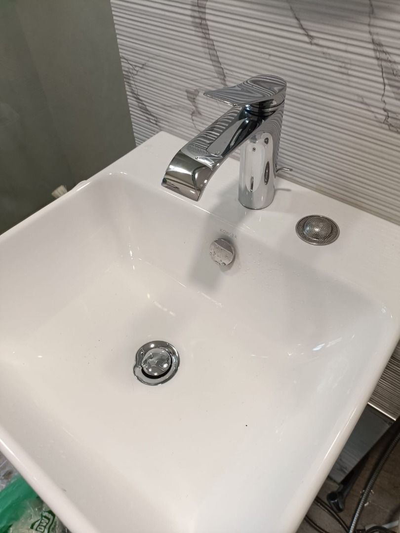 24/7 Affordable /Reliable Plumber/Plumbing Services/Sg Plumber/24Hours Plumbing/Plumbing Services/Plumber/Plumbing/Floor Trap Choke/Toilet Bowl Choke/Install Toilet Bowl/Bidet Installation/Fix Basin/Cheap Plumbing Service/Leakage/Basin Taps Installation (Category: Plumbing Services) located in Singapore. Submitted by plumbingservices4u (Listing ID 1308983956, Image 2). Description: CALL MR HAO for a faster response, Thank you. No Hidden Cost!! Wi