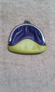 Shiseido coin purse kisslock violet and yellow