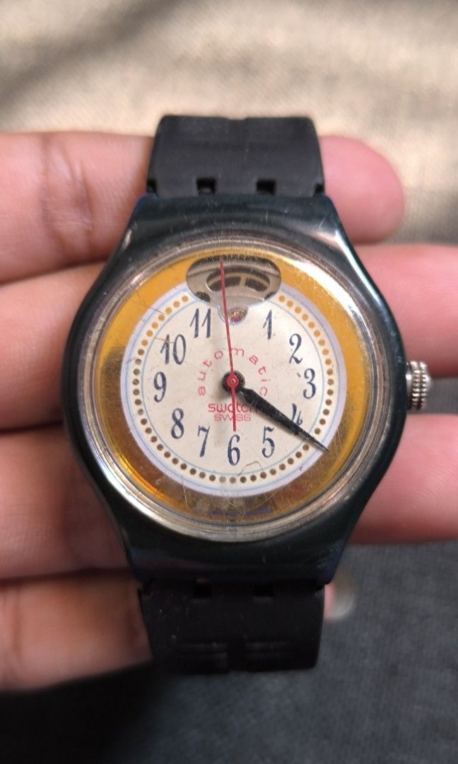 Swatch Automatic OLD (Category: Men's Watches) located in Taguig. Submitted by tester1x (Listing ID 1308874219, Image 2). Description: Old ⌚ Swatch Automatic Swiss Replacement Strap (Rubber Type) Original Buckle.