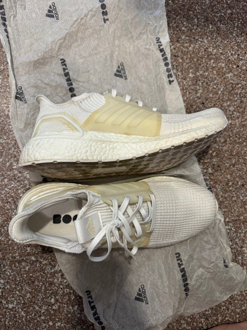 Triple white ultraboost 19 shop