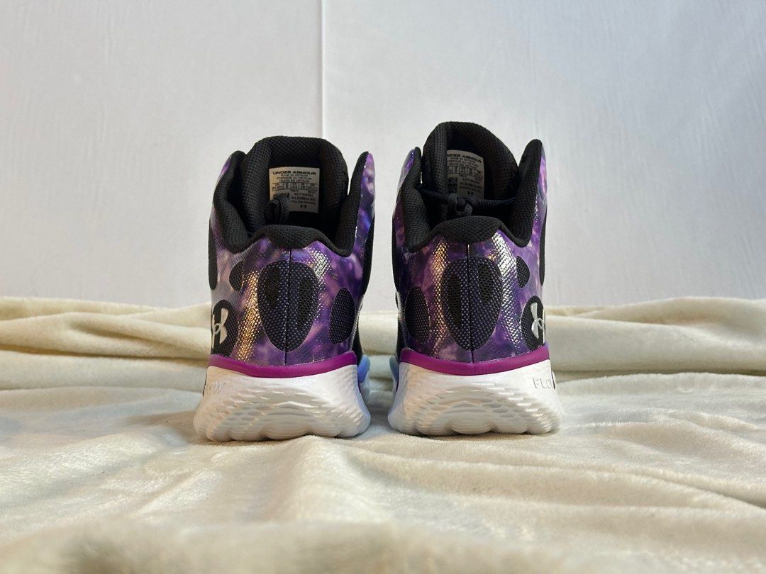 Under Armour Curry Spawn Flotro TUFF CROWD (Category: Sneakers) located in Davao. Submitted by dodisells (Listing ID 1308907284, Image 2). Description: Under Armour Curry Spawn Flotro TUFF CROWD Brand new dead stock Size US10 Not released locally (only in the USA) Can ship nationwide *buyer shoulders shipping fee .