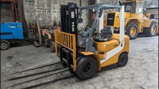 Used TCM FD25T6 2.5 ton Forklift