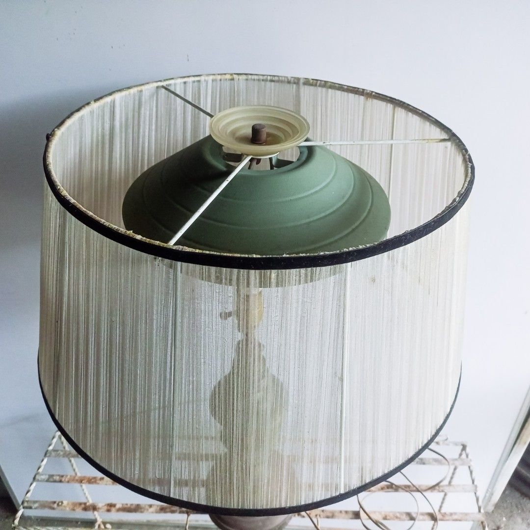 Vintage Lampu Meja & Leviton Lamp Holder Keindahan Klasik untuk Ruang