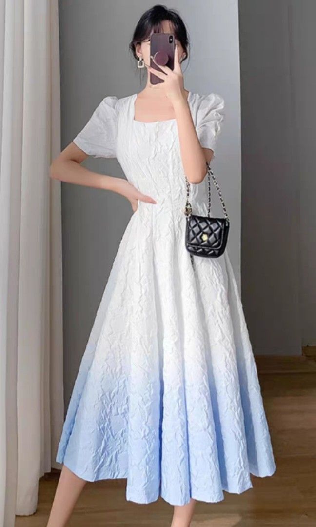 White Blue Gradient Dress, Women's Fashion, Dresses & Sets, Dresses on  Carousell