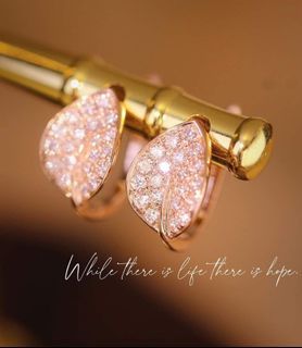 18K dainty leaf earrings available in white gold, yellow gold and rose gold with 0.60ct natural diamonds