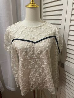 (Category: ) located in . Submitted by elegantlycheap (Listing ID 1309178398, Image 1). Description: .