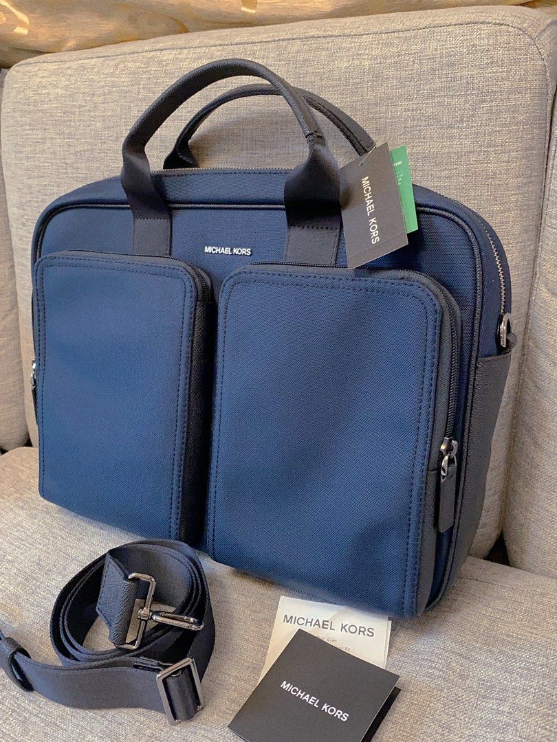 ✓香港現貨✓即買即寄‼️ 鬥手快!! 先入數先得超級靚價$799 MICHAEL