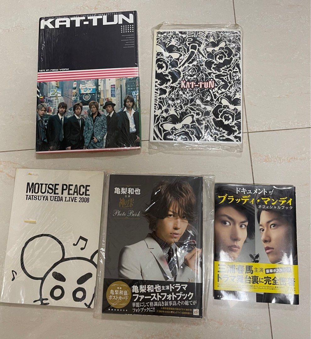 日本男子組合KAT-TUN -DVD 紀念冊，每本$20及每張DVD $20, 興趣及遊戲 