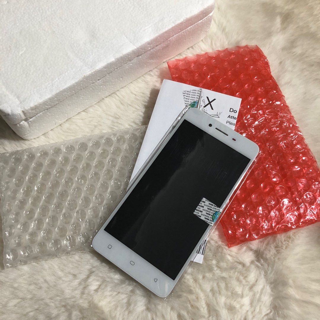 Android Phone Screen Replacement (Category: OPPO) located in Santa Maria. Submitted by jigayoymomarts (Listing ID 1309011712, Image 2). Description: 300 for both Units: Oppo A37 Huawei Y33s From mystery parcel po ito.