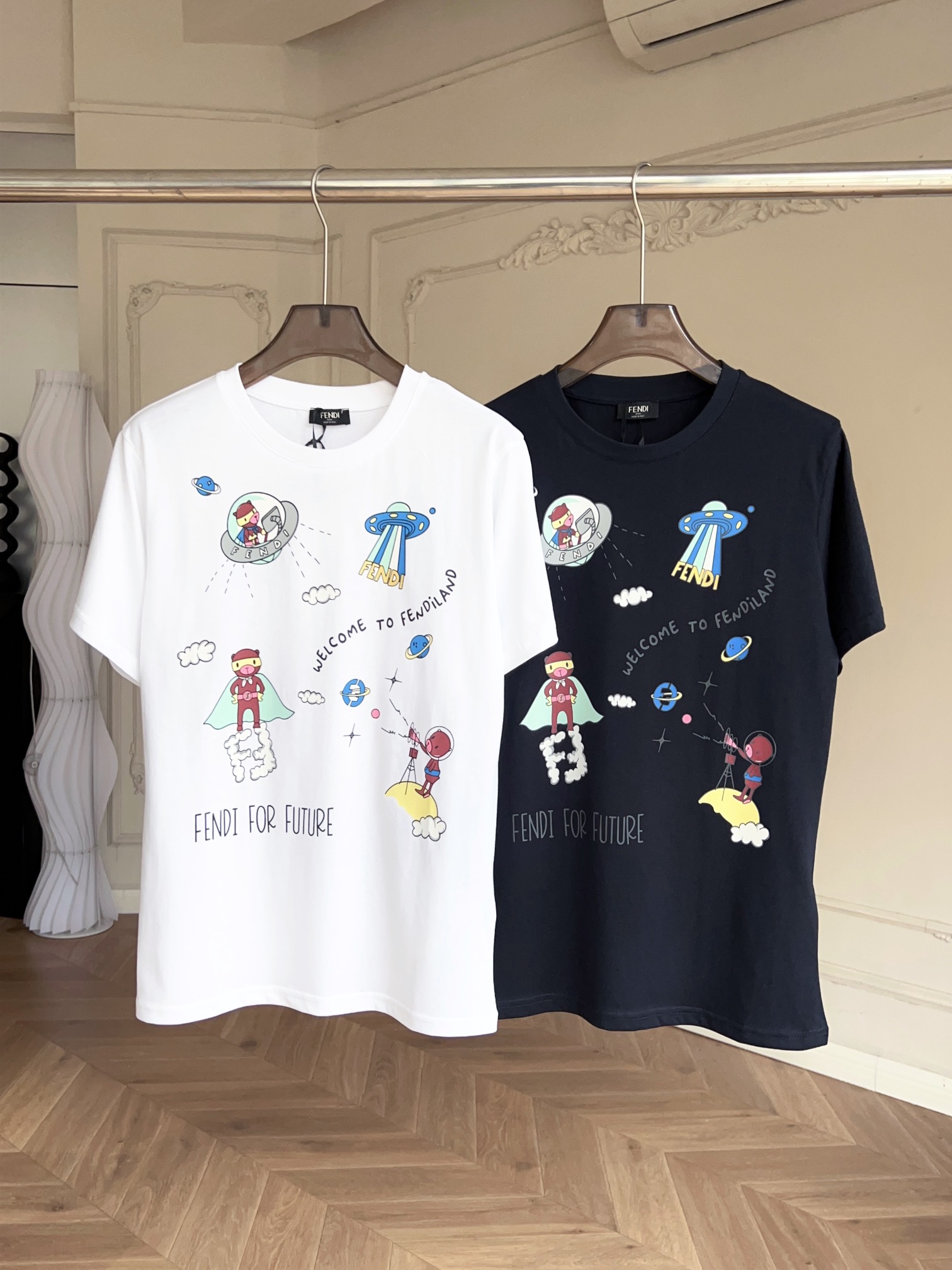 Authentic fendi women s round neck cartoon spaceship printed casual short sleeved t shirt