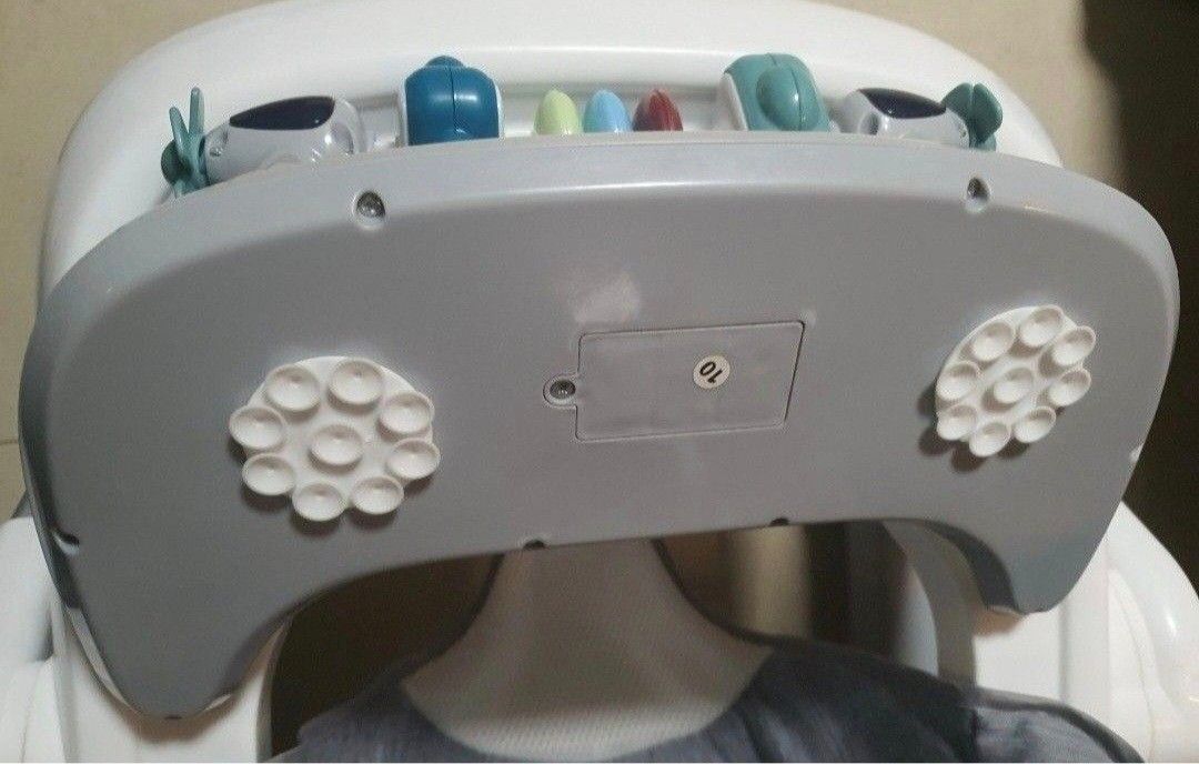 Baby Walker TOY only (Category: Infant Playtime) located in Caloocan City. Submitted by chersantan (Listing ID 1309133087, Image 2). Description: Toy only with music and light needs 2 pcs AA batteries merong suction sa ilalim pwedeng ipatong in any flat surface gcash payment plus sf/df.