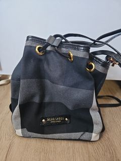 Affordable crestbridge black label For Sale Cross body Bags Carousell Singapore