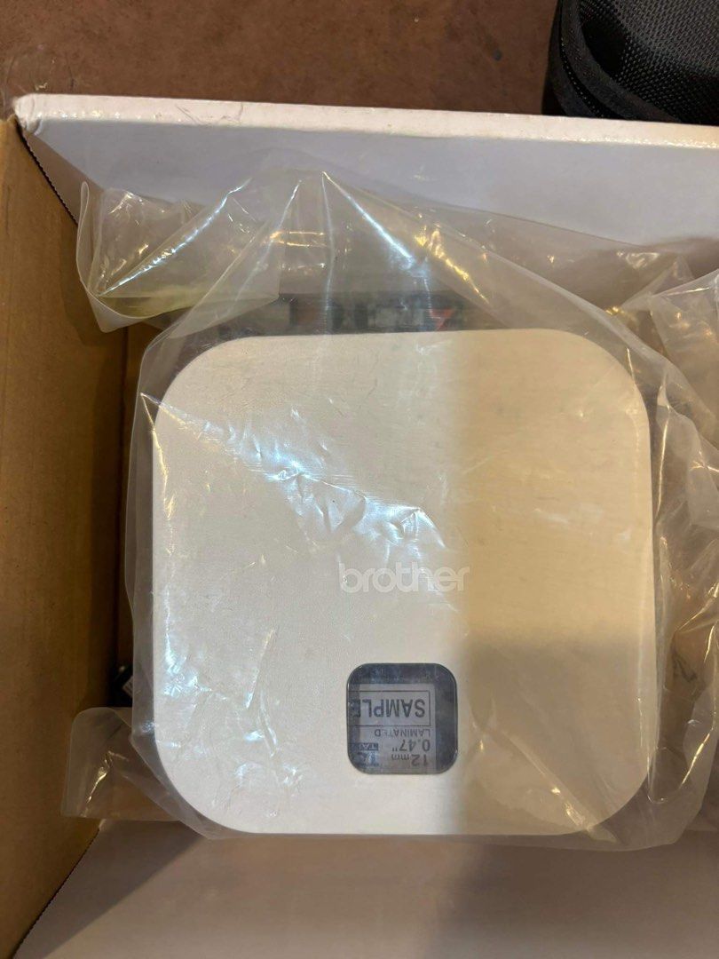 Brother P-Touch Cube Smart phone dedicated Label Maker (Category: Printers, Scanners & Copiers) located in Cavite. Submitted by coffeeandteaph (Listing ID 1309071942, Image 2). Description: .