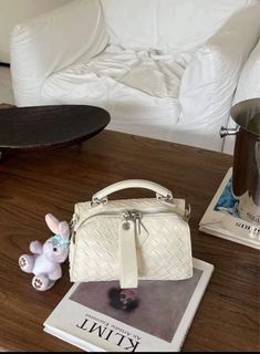 (Category: ) located in . Submitted by bags2u (Listing ID 1309066972, Image 1). Description: .