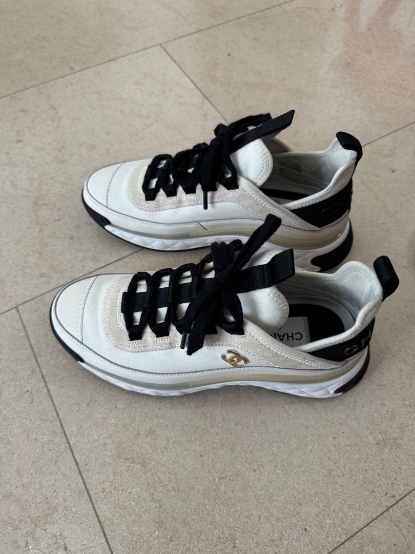 Chanel sneakers size 12 top
