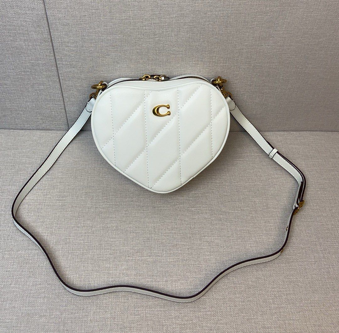 Coach sling bag new design online