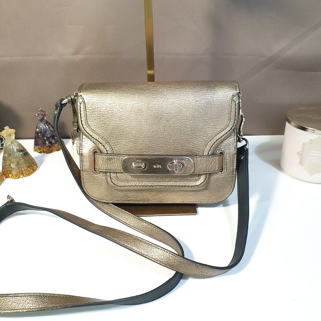 Coach swagger sling bag outlet