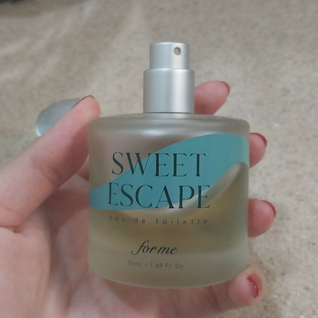 Forme Sweet Escape EDT Perfume (Category: Fragrance & Deodorants) located in Quezon City. Submitted by ddeonz (Listing ID 1309102943, Image 2). Description: 95% full fruity floral scent.