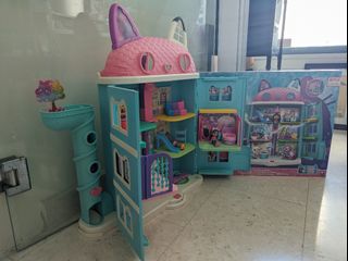 (Category: ) located in . Submitted by carouselolita (Listing ID 1309090296, Image 1). Description: .