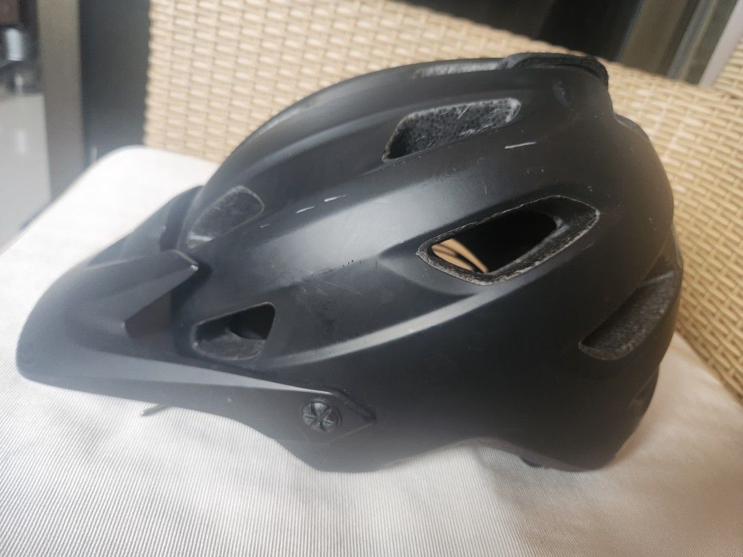 Chronicle mips helmet shop