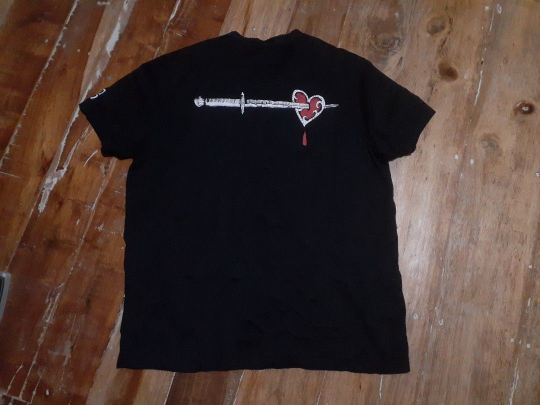 Givenchy mad love tee Men s Fashion Tops Sets Tshirts Polo Shirts on Carousell