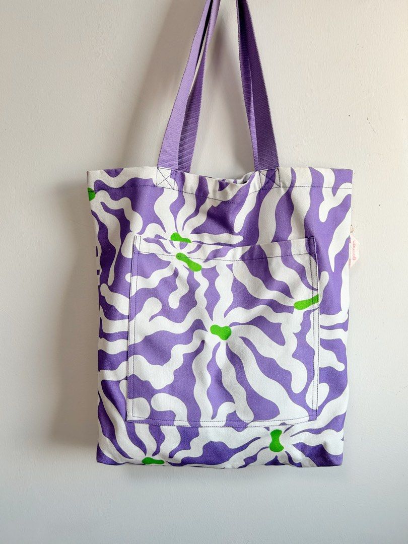 Gorman tote bag top