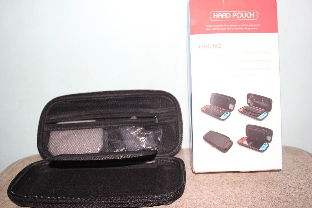 Hard pouch for Nintendo Switch V1 V2 (Category: Nintendo) located in Quezon City. Submitted by matt.murdock (Listing ID 1309090197, Image 2). Description: Complete Brand New WYSIWYG.