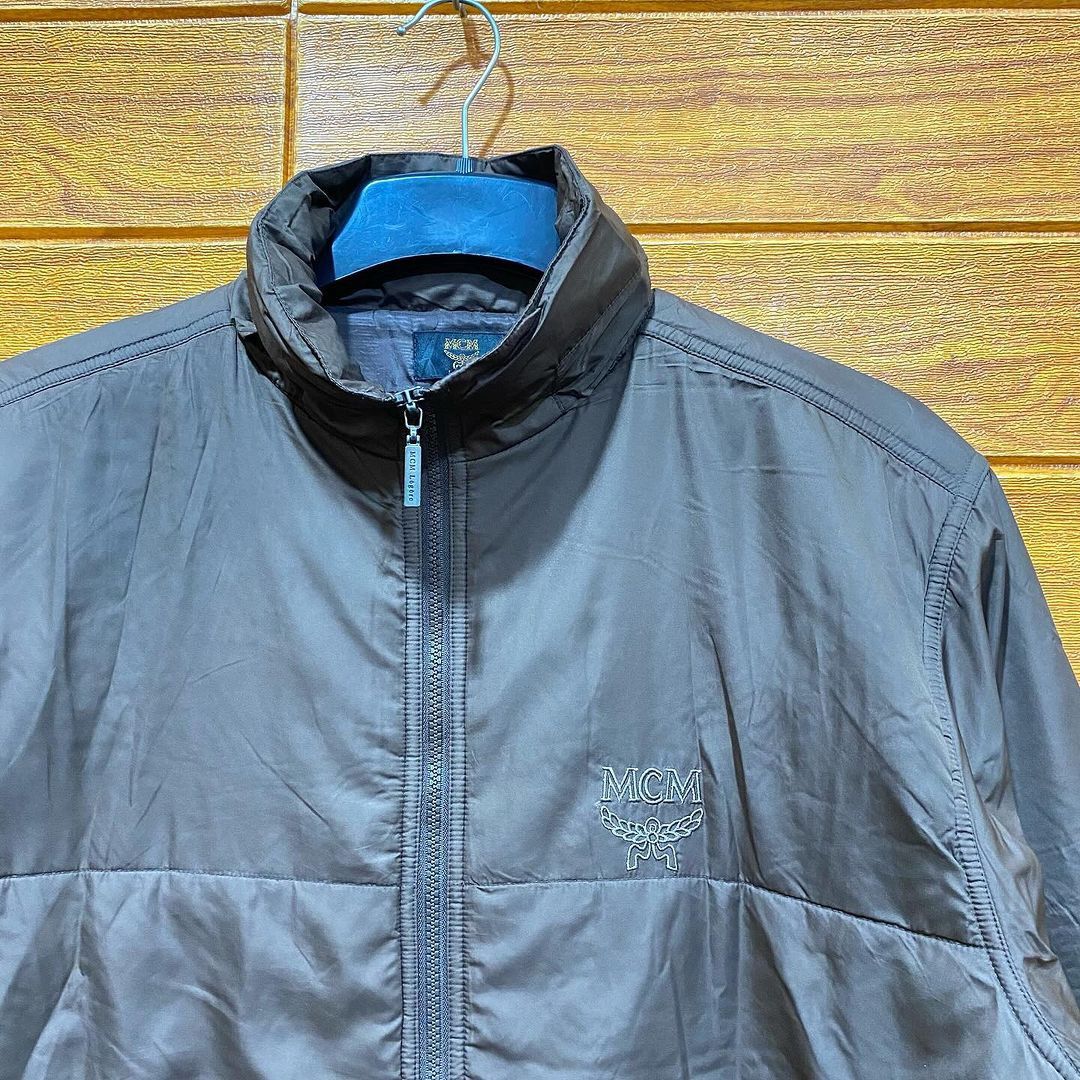 Jaket Mcm Windbreaker Jacket Jaket Outdoor MCM Size L P 74 Cm L 64