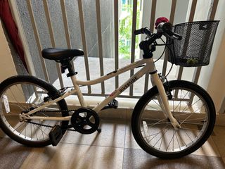 (Category: ) located in . Submitted by anushkaarcot (Listing ID 1309098489, Image 1). Description: .