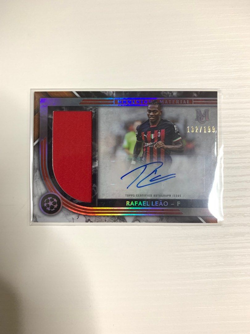 Rafael Leao Auto Topps Museum Collection
