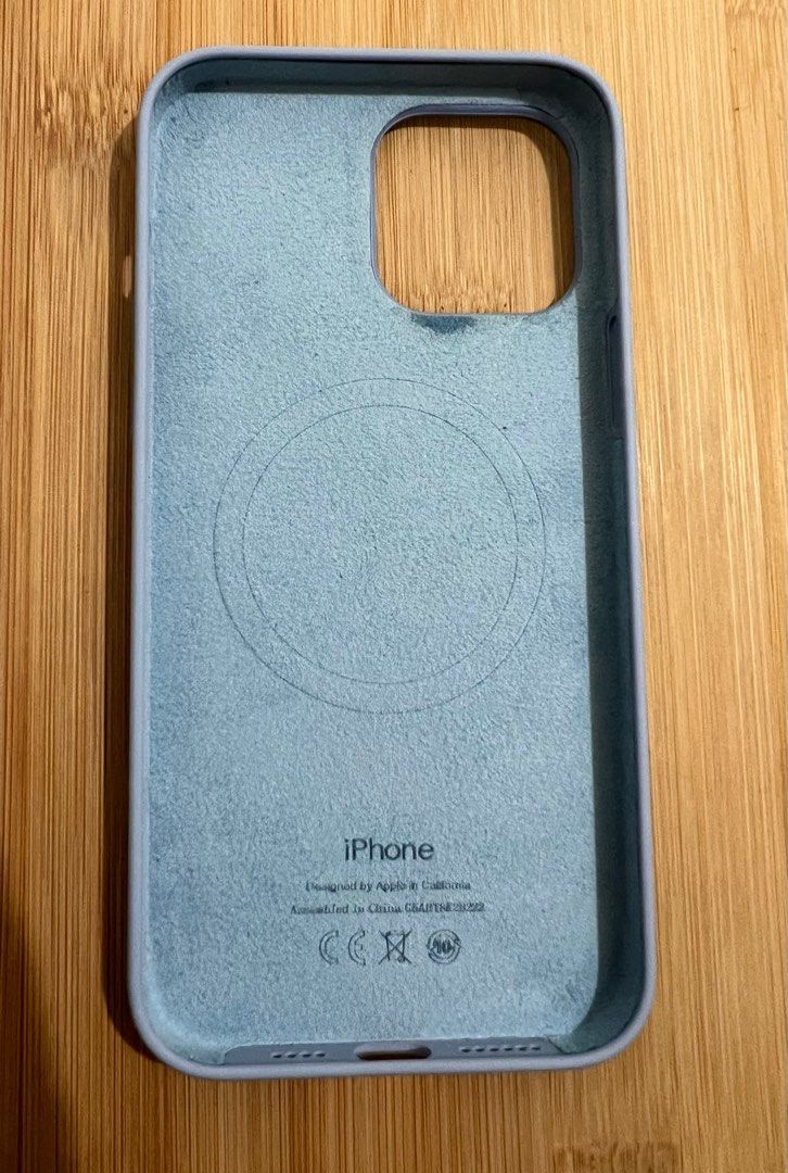 Light Blue Apple Silicon with Magsafe case for Iphone 13 Pro Max (Category: Cases & Sleeves) located in Rosario. Submitted by prelovedbyengineertoni (Listing ID 1309105641, Image 2). Description: Light blue Apple Silicon case (Class A) for Iphone 13 Pro Max for sale Last Price ☑️ Lalamove Ready ☑️ RFS: To upgrade phone soon, won't use anymore ☑️ Shipping fee shouldered by the buyer ☑️ Shipping thru Lalamove/ LBC ☑️ Payment thru Gcash/BPI/RCBC.