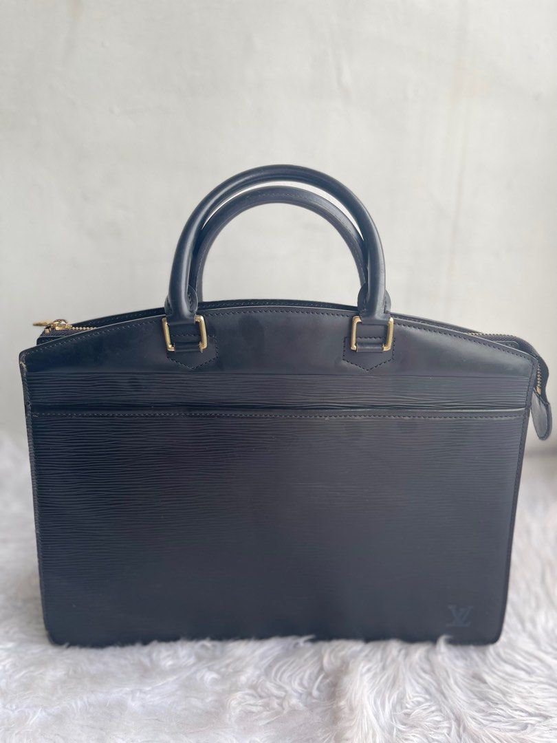 Louis Vuitton Riviera Epi Vuitton (Category: Luxury Bags & Wallets) located in Quezon City. Submitted by 1Jippy (Listing ID 1309031274, Image 2). Description: .