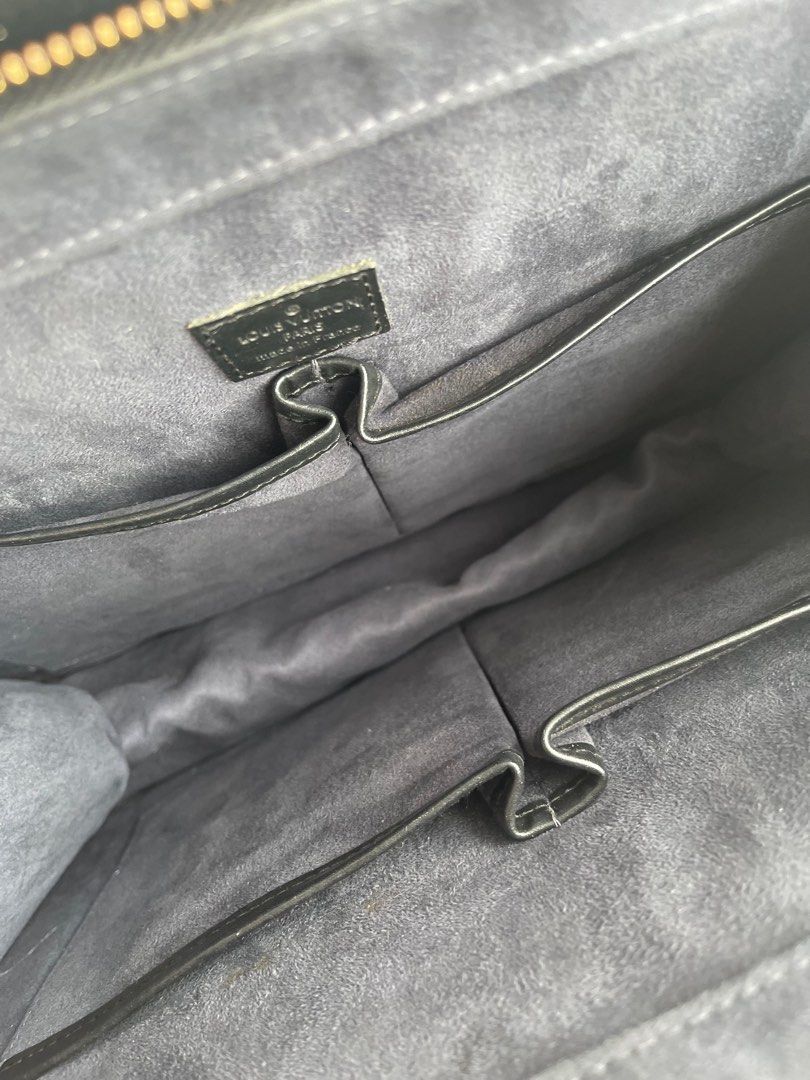 Louis Vuitton Riviera Epi Vuitton (Category: Luxury Bags & Wallets) located in Quezon City. Submitted by 1Jippy (Listing ID 1309031274, Image 3). Description: .