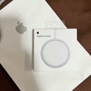 MAGSAFE IPHONE CHARGER (sealed)