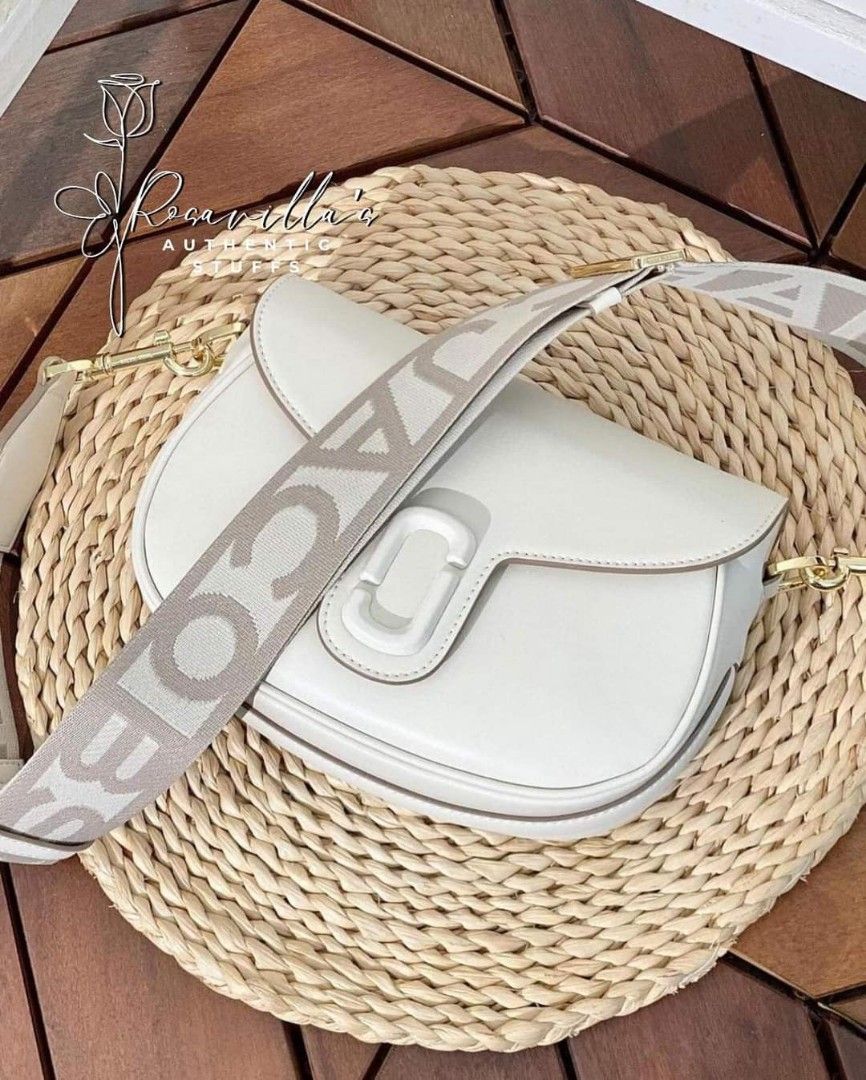 Marc jacob saddle cloud white (Category: Luxury Bags & Wallets) located in Quezon City. Submitted by handpickerbag (Listing ID 1309040704, Image 1). Description: original from us brand new with complete inclusions retail price 23k.