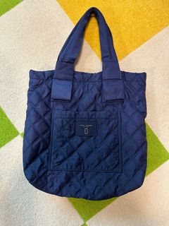 （分類：）位於 。 由 aki.yip 提交（商品編號 1309085895，圖片 1）。簡介： 。