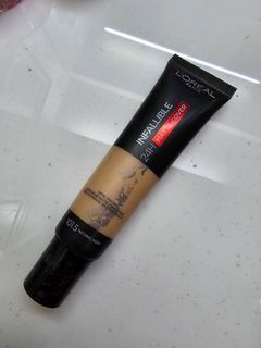 Maybelline Infallible Foundation Shade 101.5 Natural Ivory