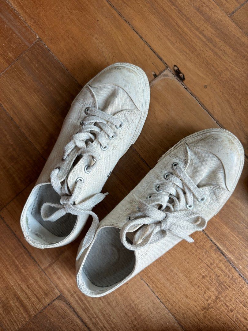 MUJI WHITE SNEAKERS Women s Fashion Footwear Sneakers on Carousell
