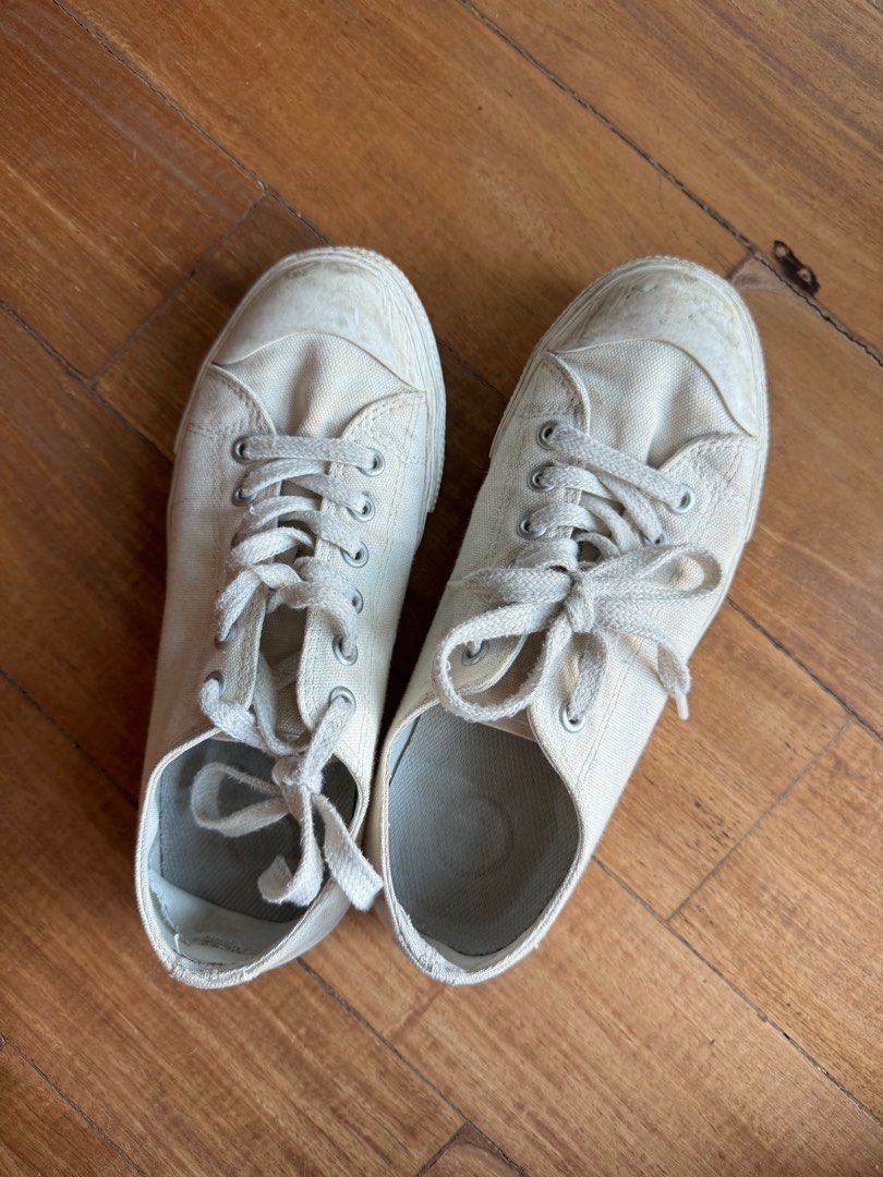 MUJI WHITE SNEAKERS Women s Fashion Footwear Sneakers on Carousell