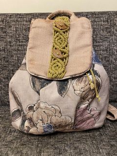 NATIVE BACKPACK FROM THAI