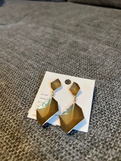（分類：）位於 。 由 nat_l 提交（商品編號 1309007373，圖片 1）。簡介： 。