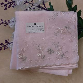 PIERRE BALMAIN Pocket Square Floral Pastel Pink Handkerchief New Without Box