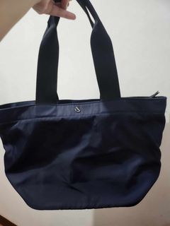 Pre-loved Uniqlo Nylon Tote Navy Blue Bag